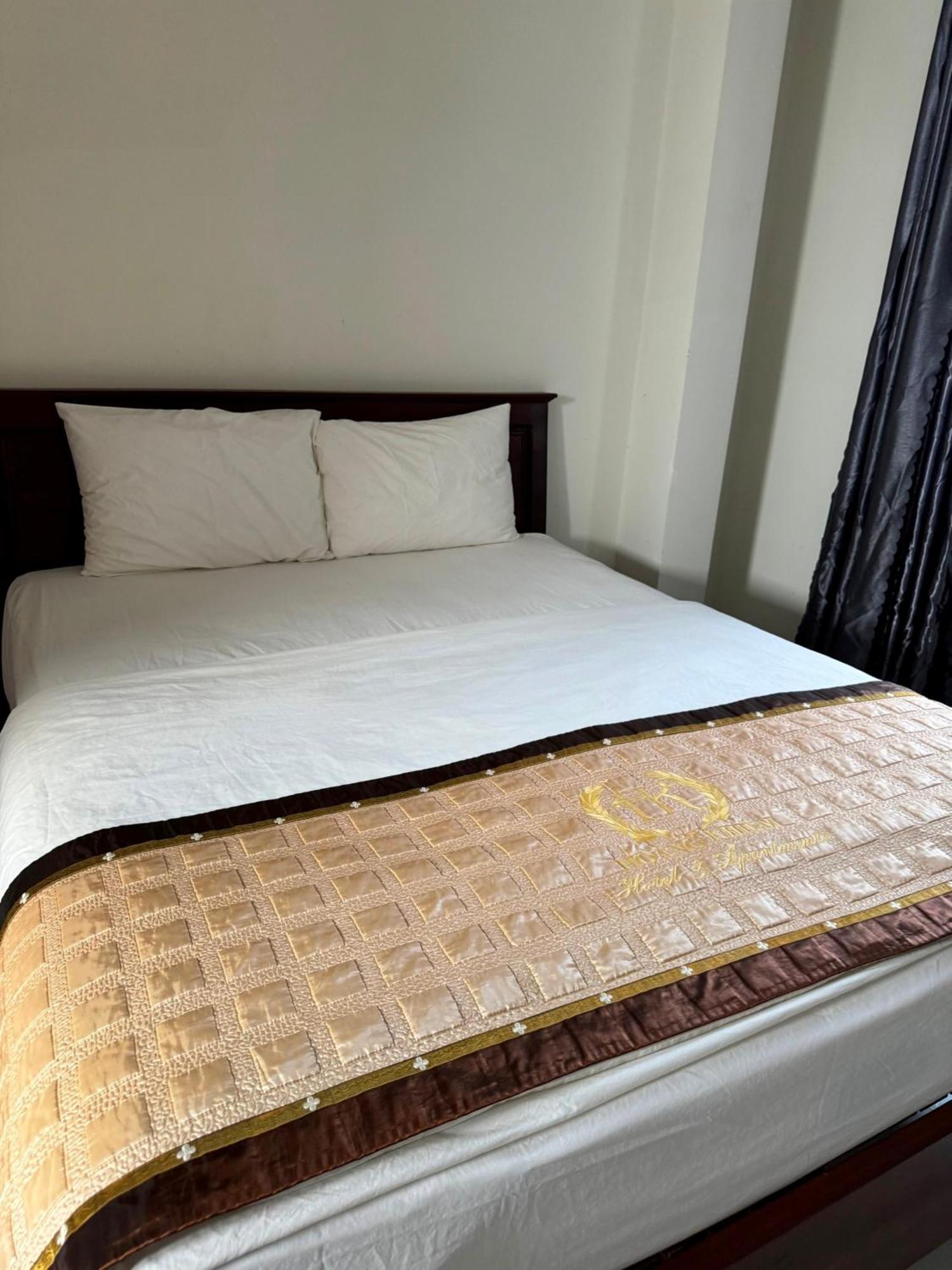 Hoang Khiem Hotel เปลกู ภายนอก รูปภาพ